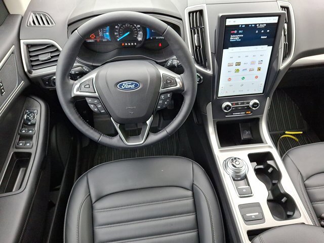 Certified 2023 Ford Edge SEL w/ Convenience Package AWD/4WD image 13