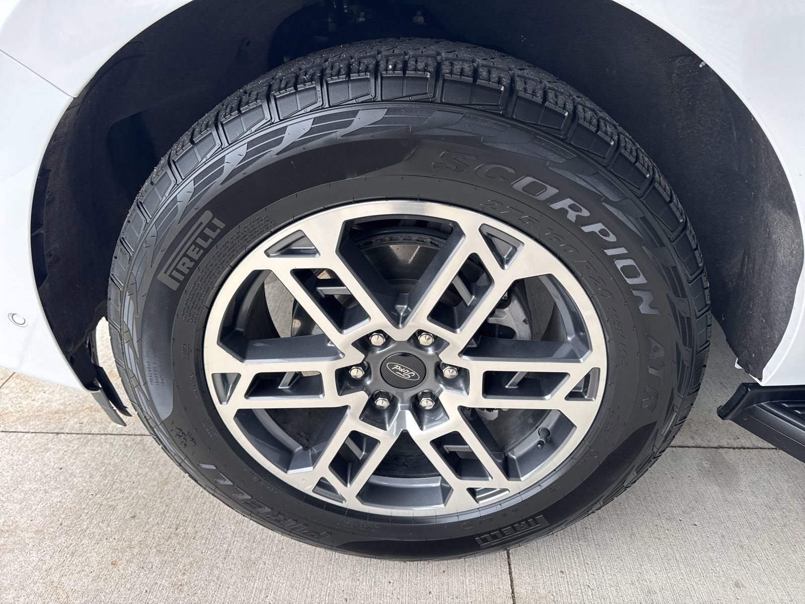 Certified 2025 Ford Expedition Active AWD/4WD image 19