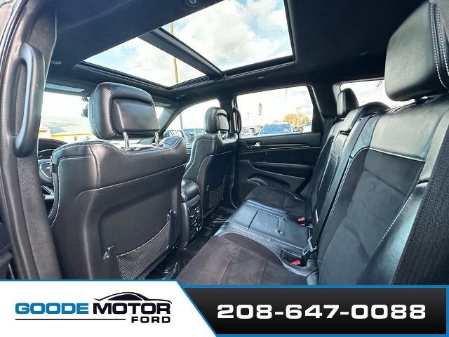 Used 2017 Jeep Grand Cherokee SRT w/ Trailer Tow Group IV AWD/4WD image 28