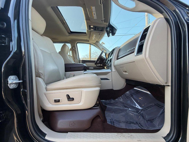 Used 2017 RAM 2500 Laramie image 21