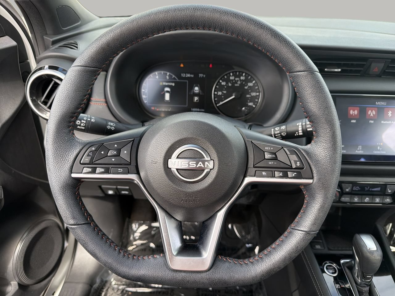 Used 2023 Nissan Kicks SR w/ SR Premium Package FWD image 25