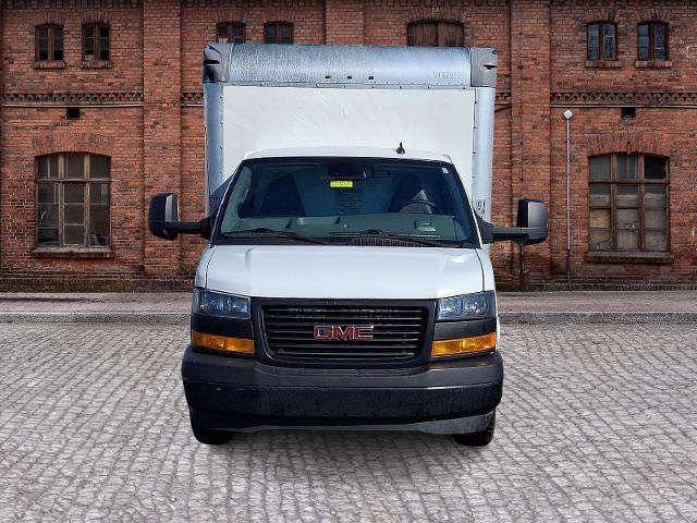 Used 2021 GMC Savana 3500 Extended w/ Power Convenience Package image 8