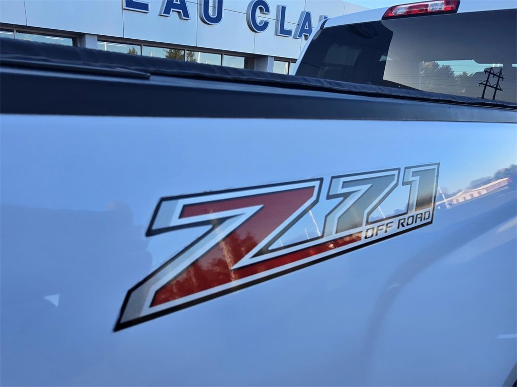 Used 2017 Chevrolet Silverado 1500 LT w/ All Star Edition image 29