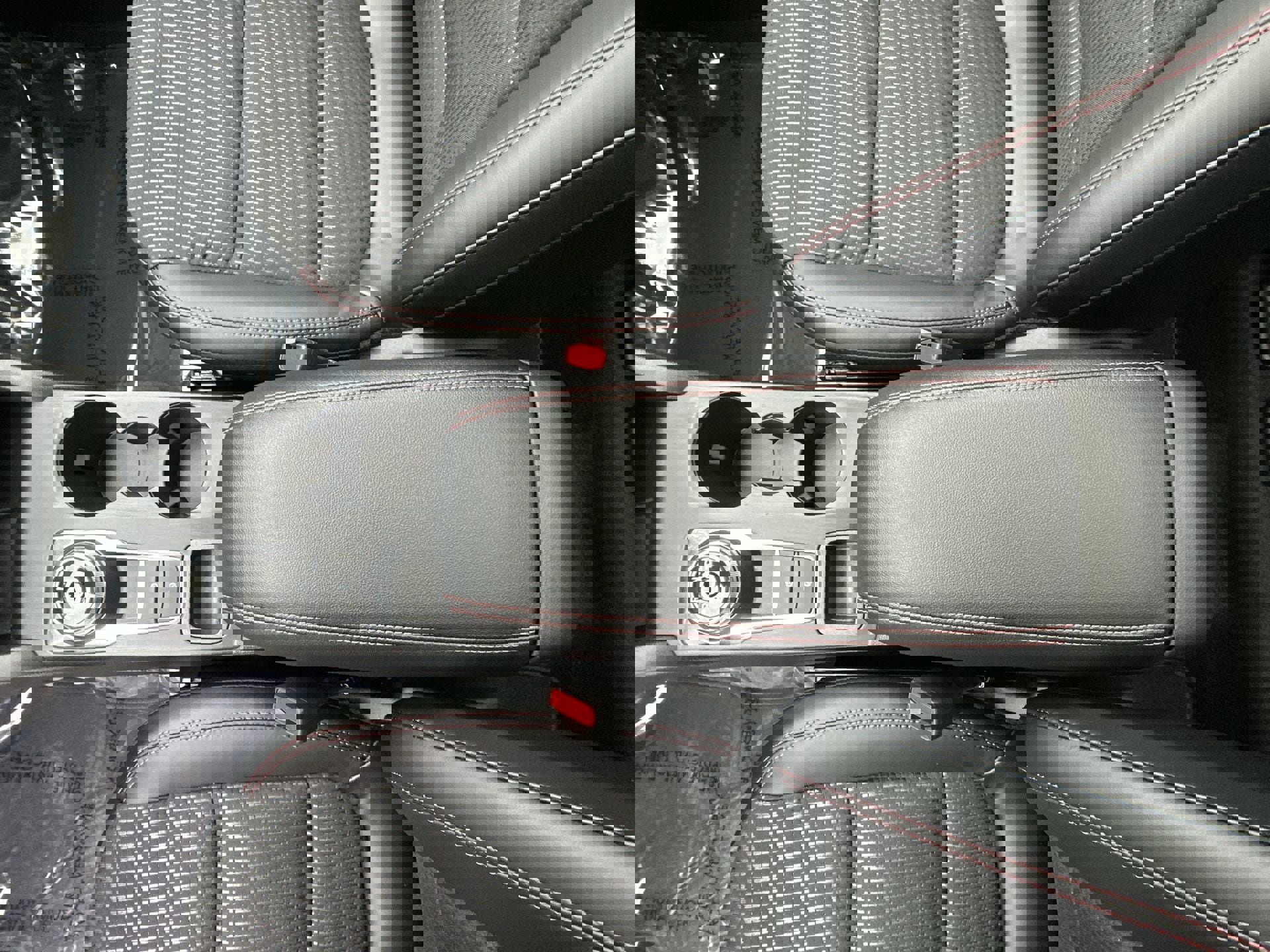 Certified 2025 Ford Escape ST-Line Elite w/ Class II Trailer Tow Package image 38