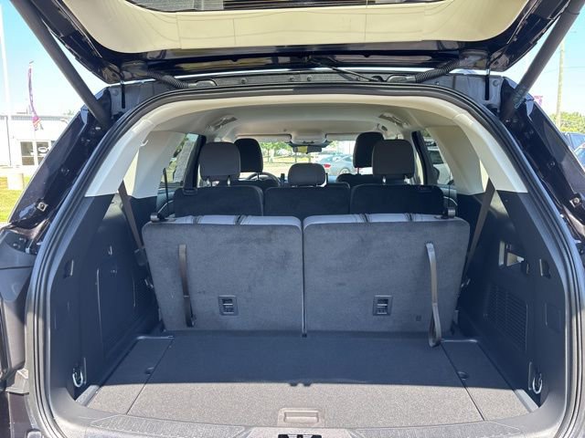 Certified 2025 Ford Explorer Active image 24