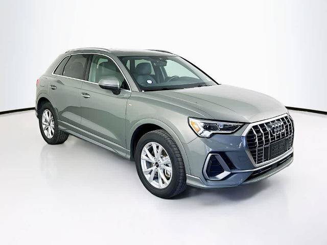 Used 2025 Audi Q3 2.0T Premium AWD/4WD image 24
