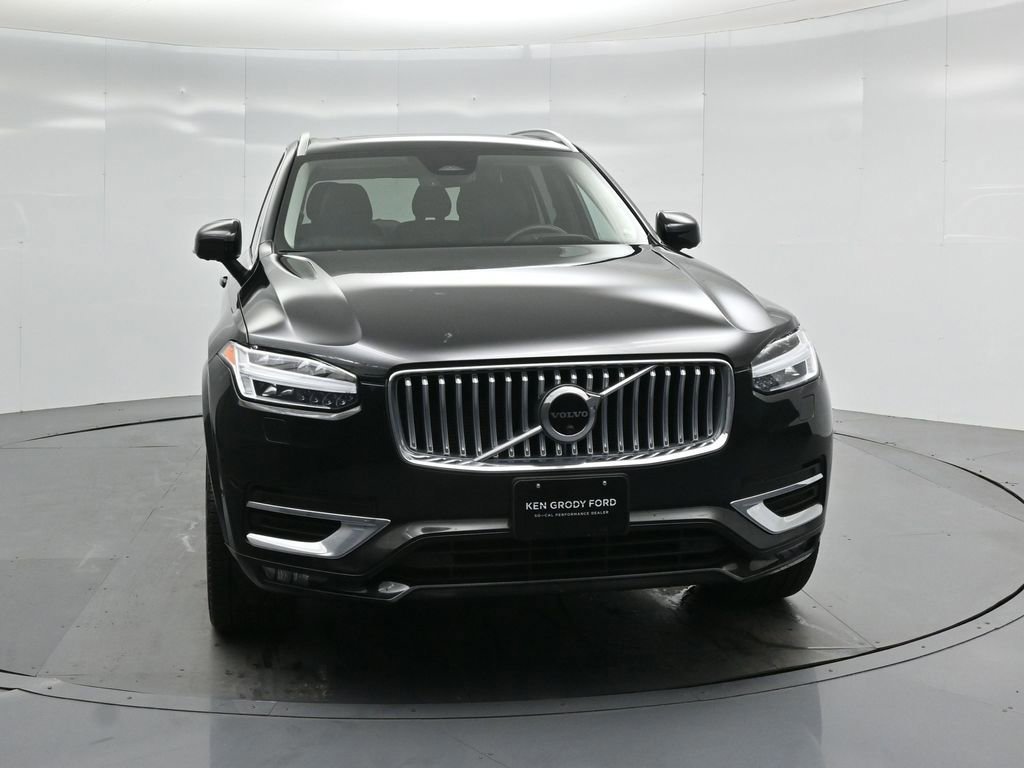 Used 2023 Volvo XC90 B6 Ultimate w/ Protection Package Premier image 29