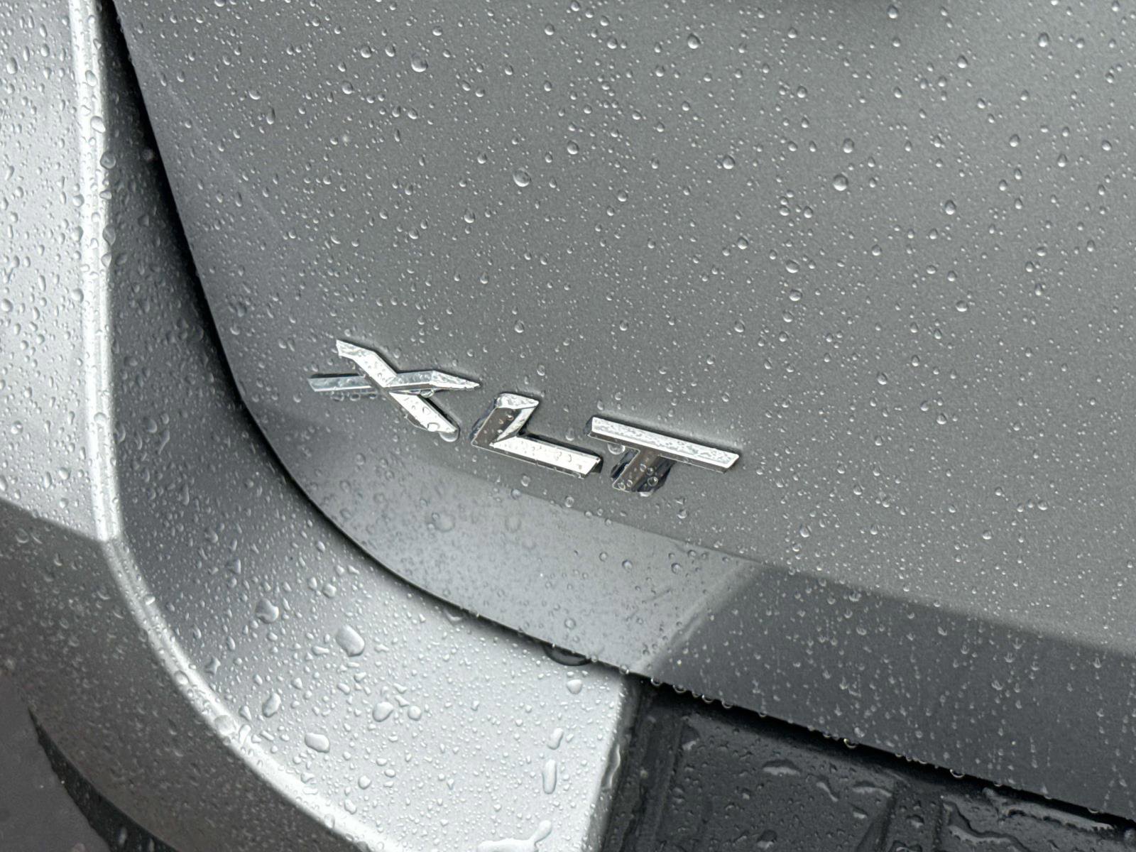 Certified 2023 Ford Explorer XLT w/ Equipment Group 202A image 6