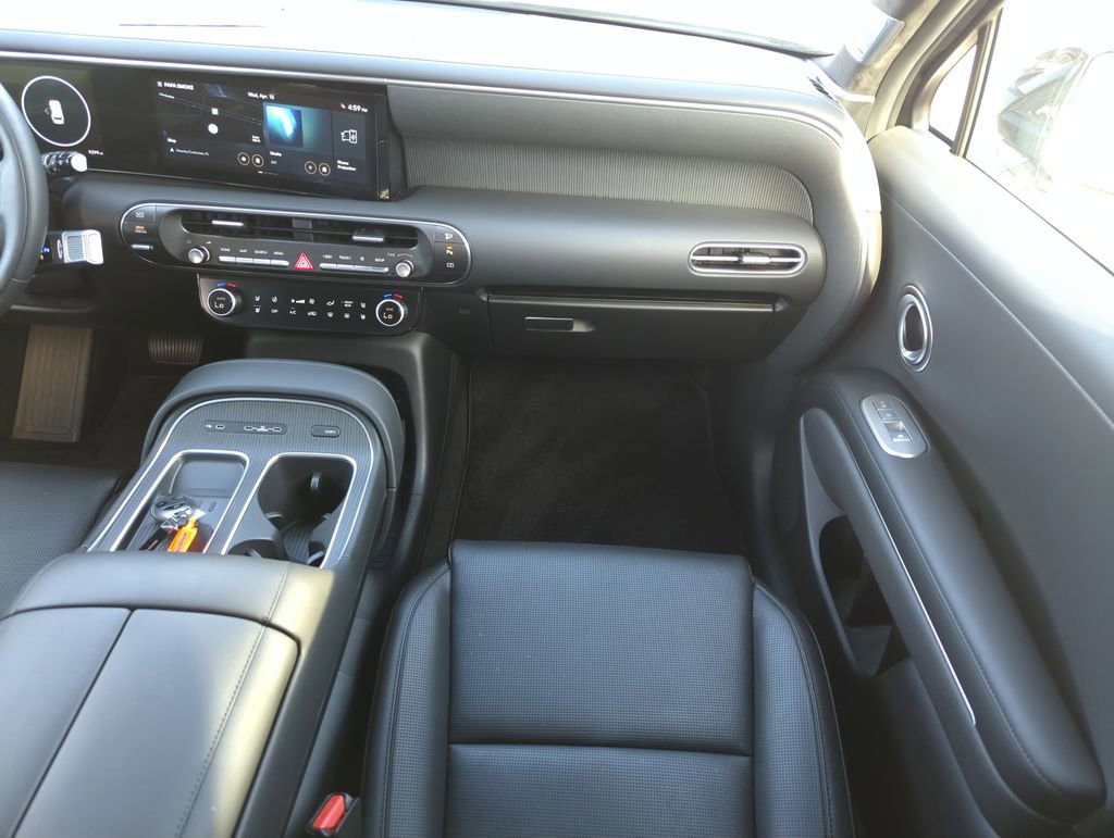 Used 2026 Hyundai Palisade Calligraphy AWD/4WD image 16