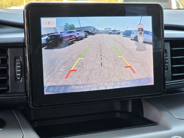 Certified 2023 Ford Explorer XLT RWD image 11