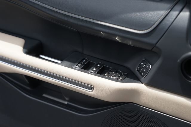 Certified 2022 Ford Expedition XLT RWD image 31