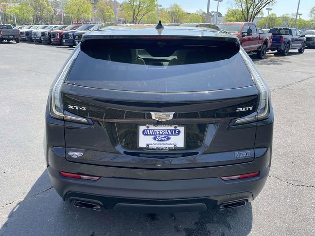 Used 2019 Cadillac XT4 Sport w/ Enhanced Visibility Package image 4