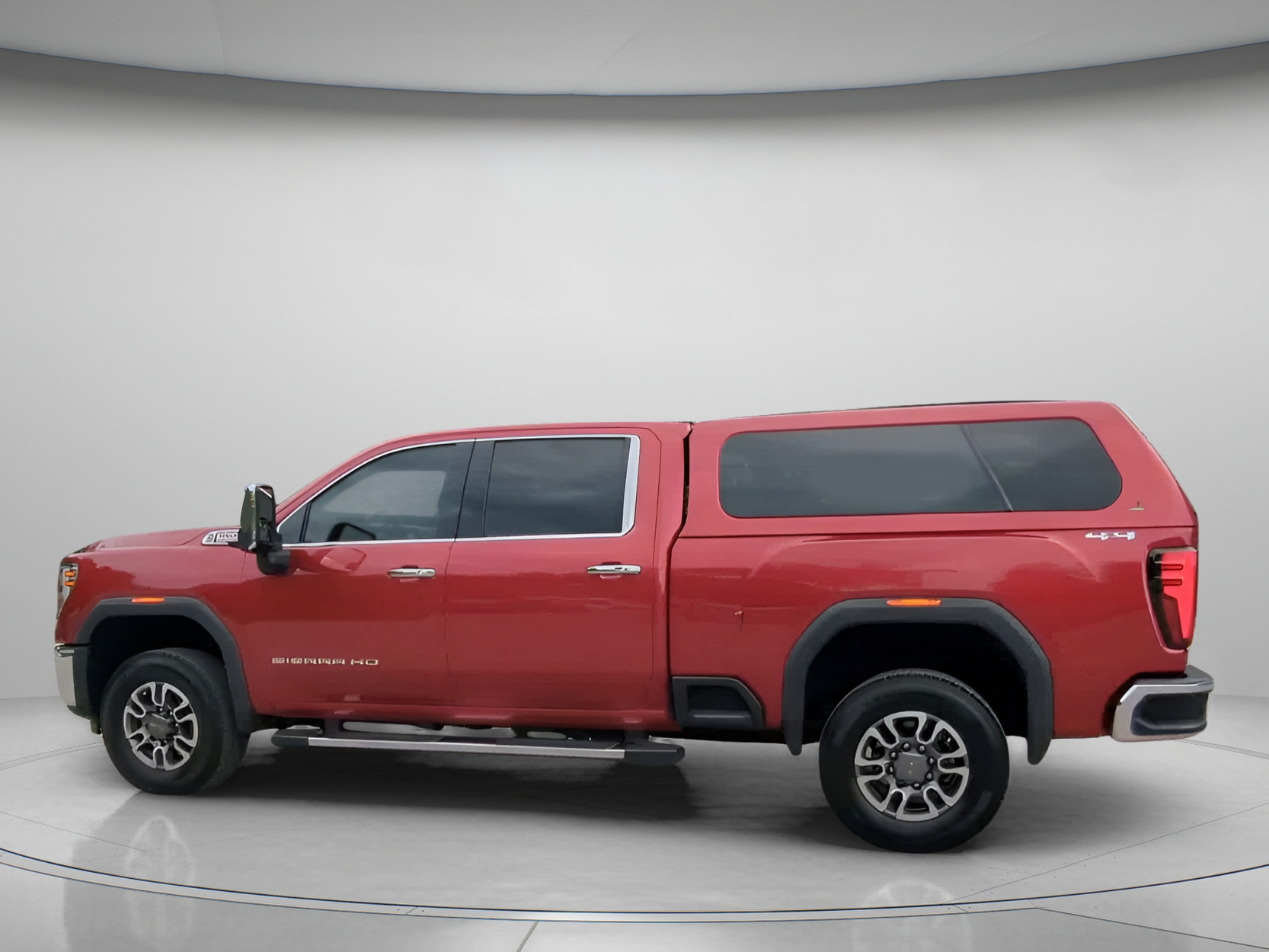 Used 2024 GMC Sierra 2500 SLT w/ SLT Premium Package AWD/4WD image 17