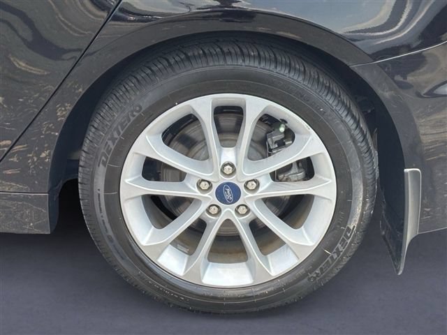Certified 2020 Ford Fusion SE FWD image 13