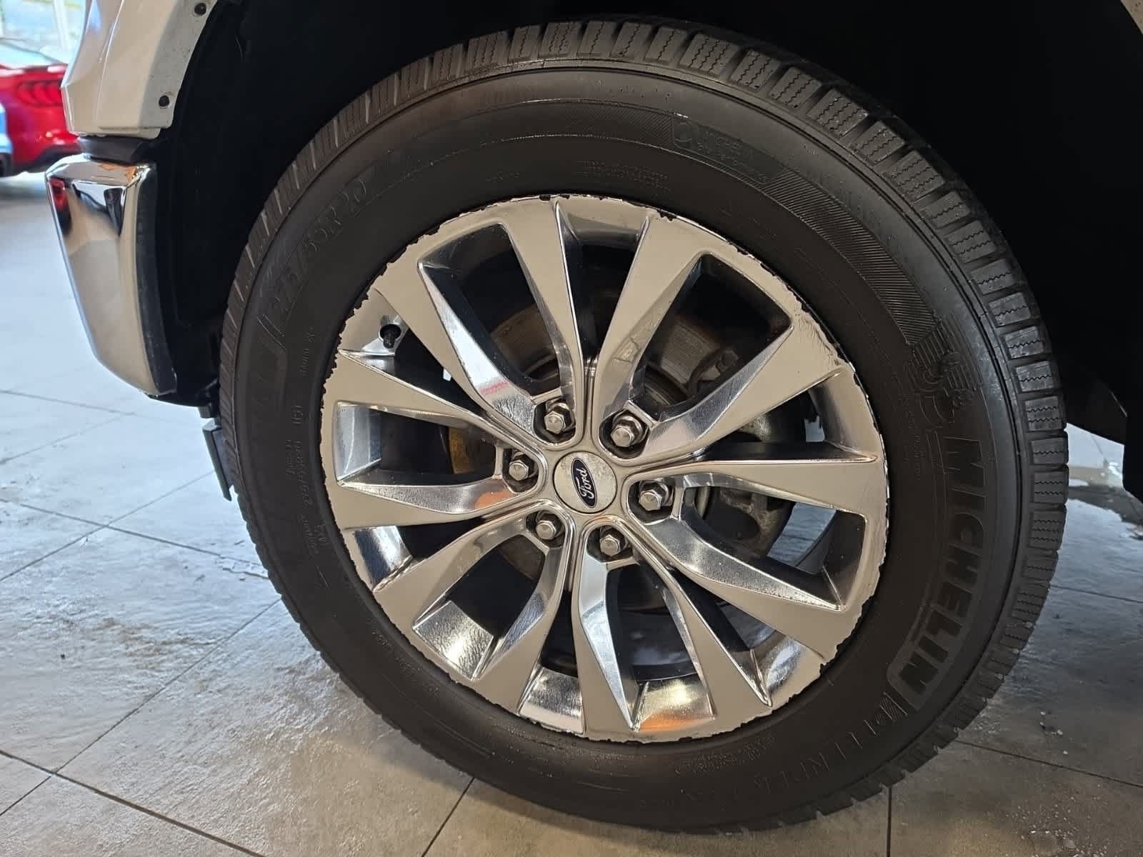 Certified 2017 Ford F150 Lariat w/ Equipment Group 502A Luxury AWD/4WD image 17