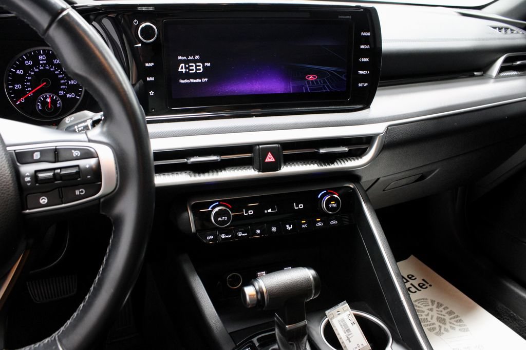 Used 2022 Kia K5 GT-Line FWD image 32