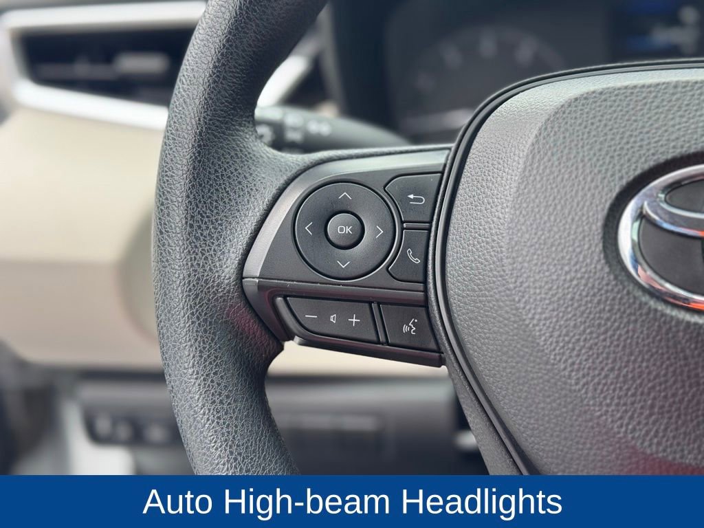 Used 2023 Toyota Corolla LE image 12