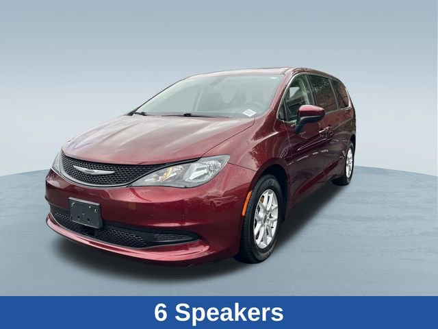 Used 2022 Chrysler Voyager LX FWD image 9