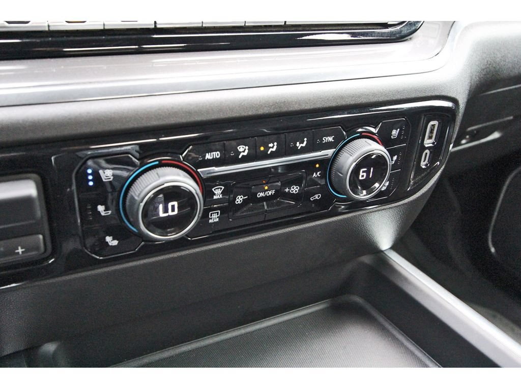 Used 2024 Chevrolet Silverado 3500 High Country w/ High Country Premium Package AWD/4WD image 24