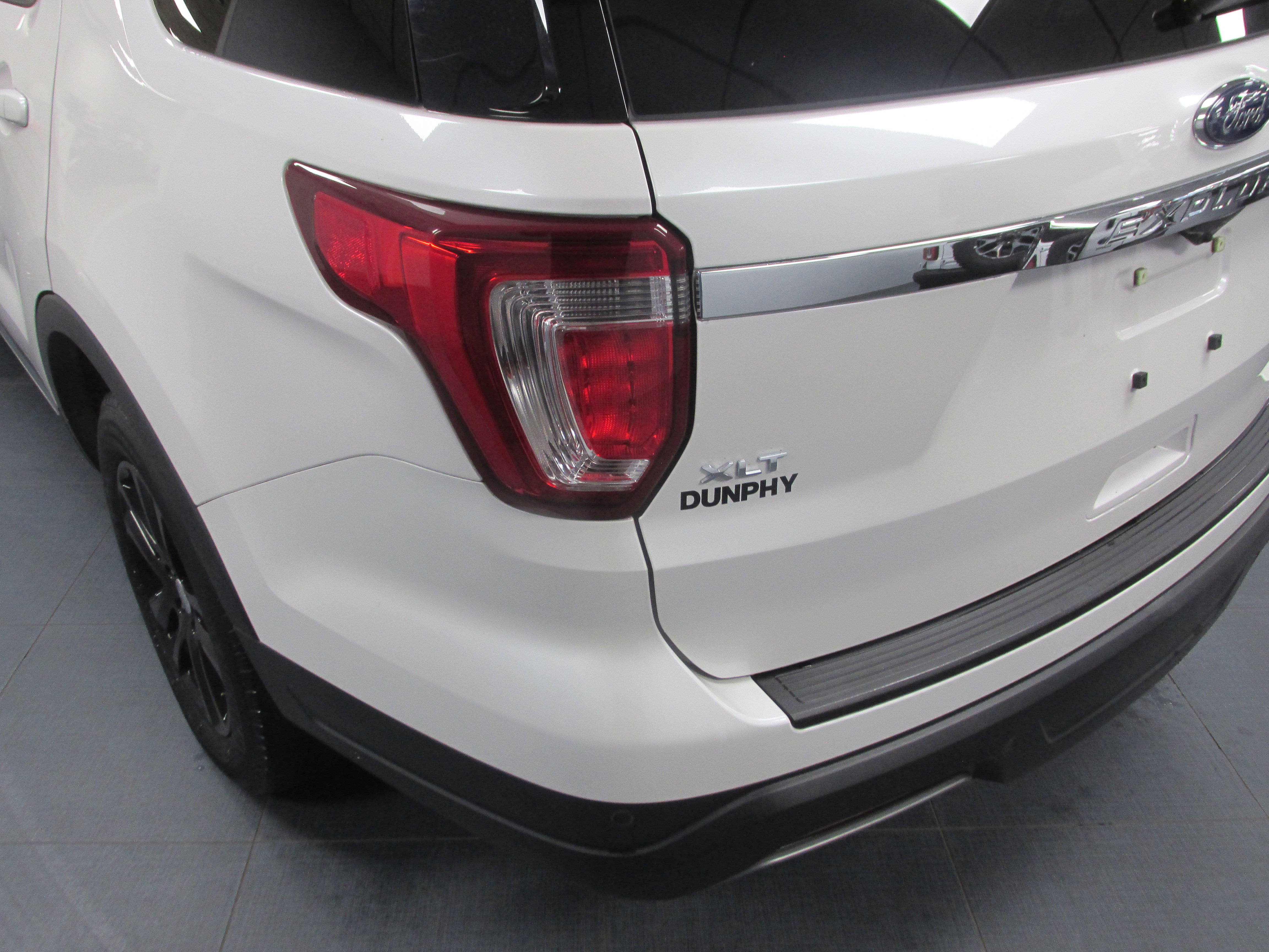 Certified 2019 Ford Explorer XLT w/ Equipment Group 201A image 12