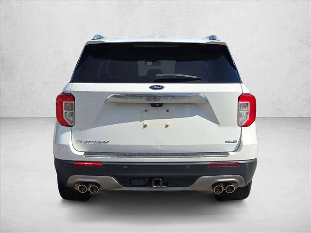 Certified 2020 Ford Explorer Platinum w/ Premium Technology Package AWD/4WD image 6