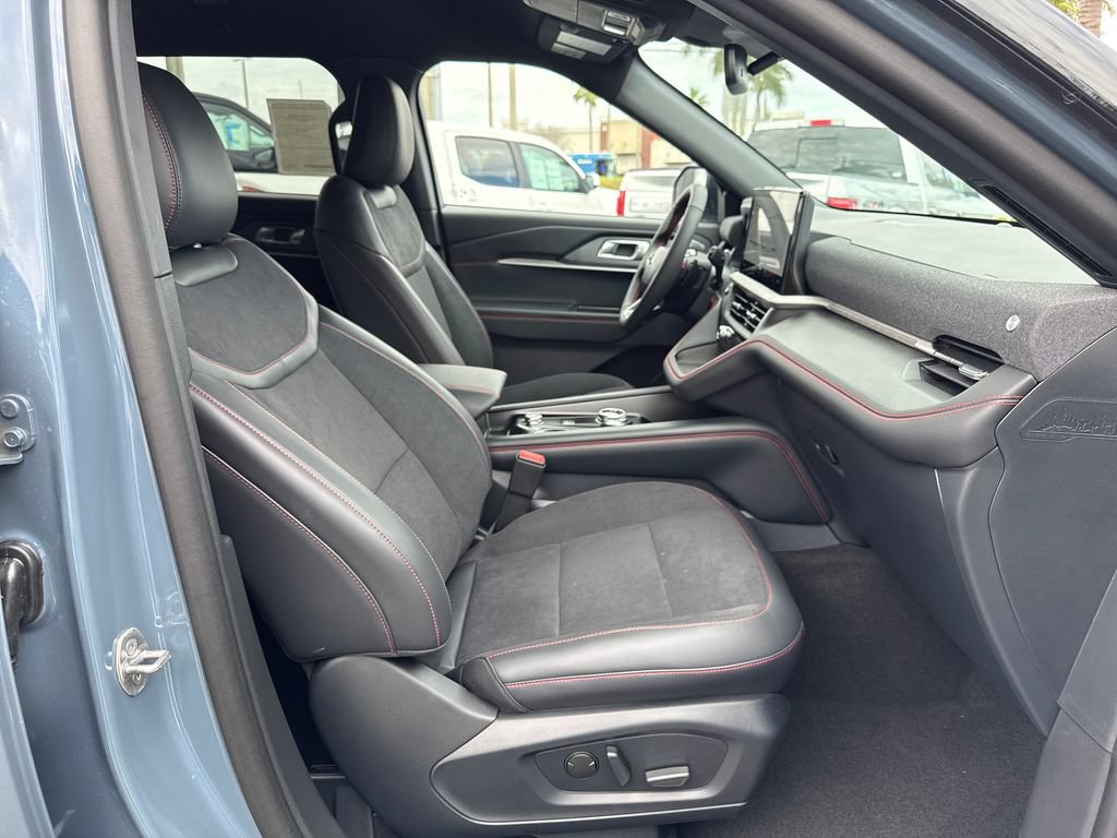 Certified 2026 Ford Explorer ST RWD image 23
