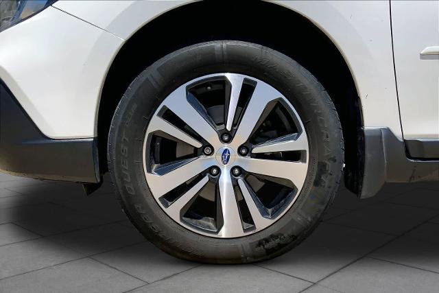 Used 2019 Subaru Outback 2.5i Limited w/ Popular Package #2 AWD/4WD image 11