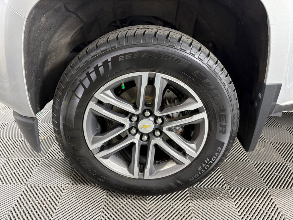 Used 2019 Chevrolet Colorado W/T w/ Custom Special Edition image 11