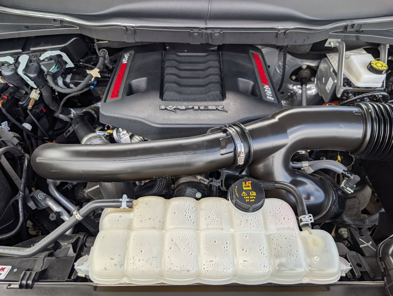 Certified 2025 Ford F150 Raptor AWD/4WD image 29