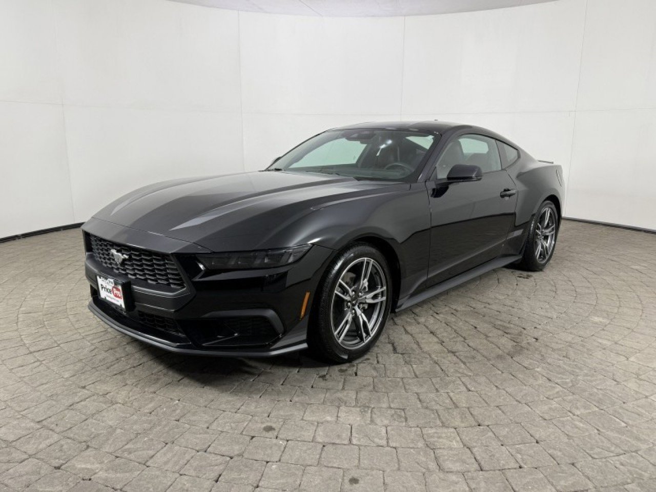 Certified 2025 Ford Mustang Premium image 3