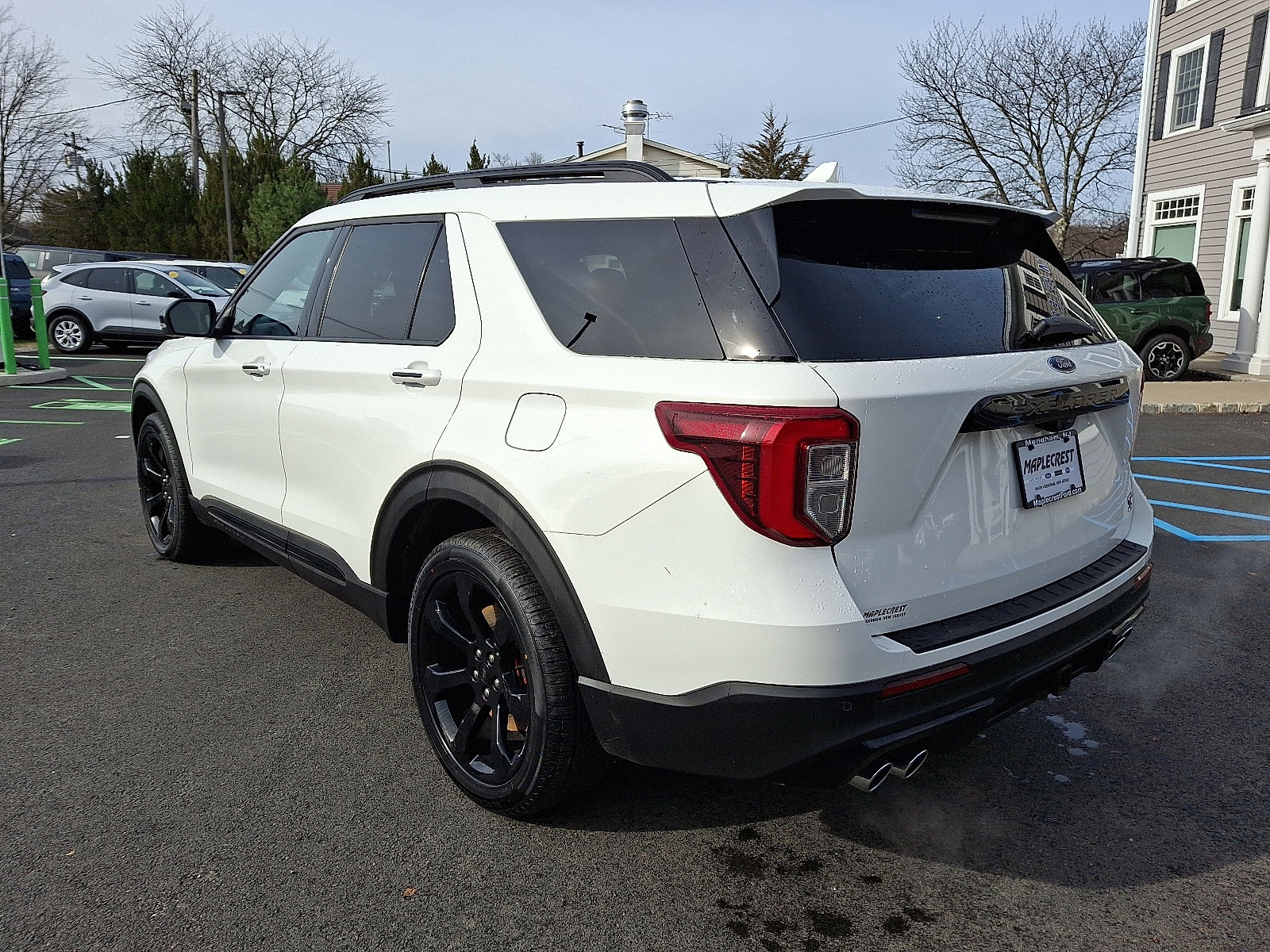 Certified 2023 Ford Explorer ST w/ Equipment Group 401A image 7