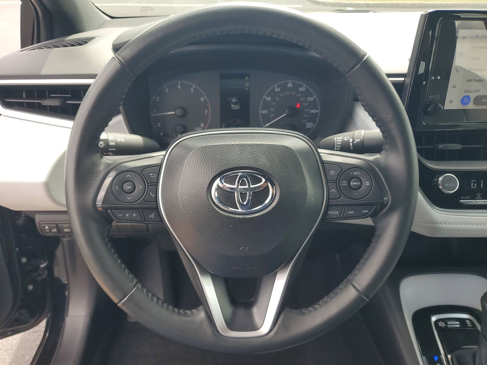 Used 2025 Toyota Corolla SE FWD image 18