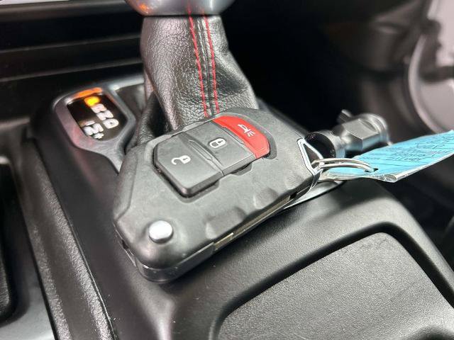 Used 2023 Jeep Wrangler Unlimited Rubicon AWD/4WD image 32