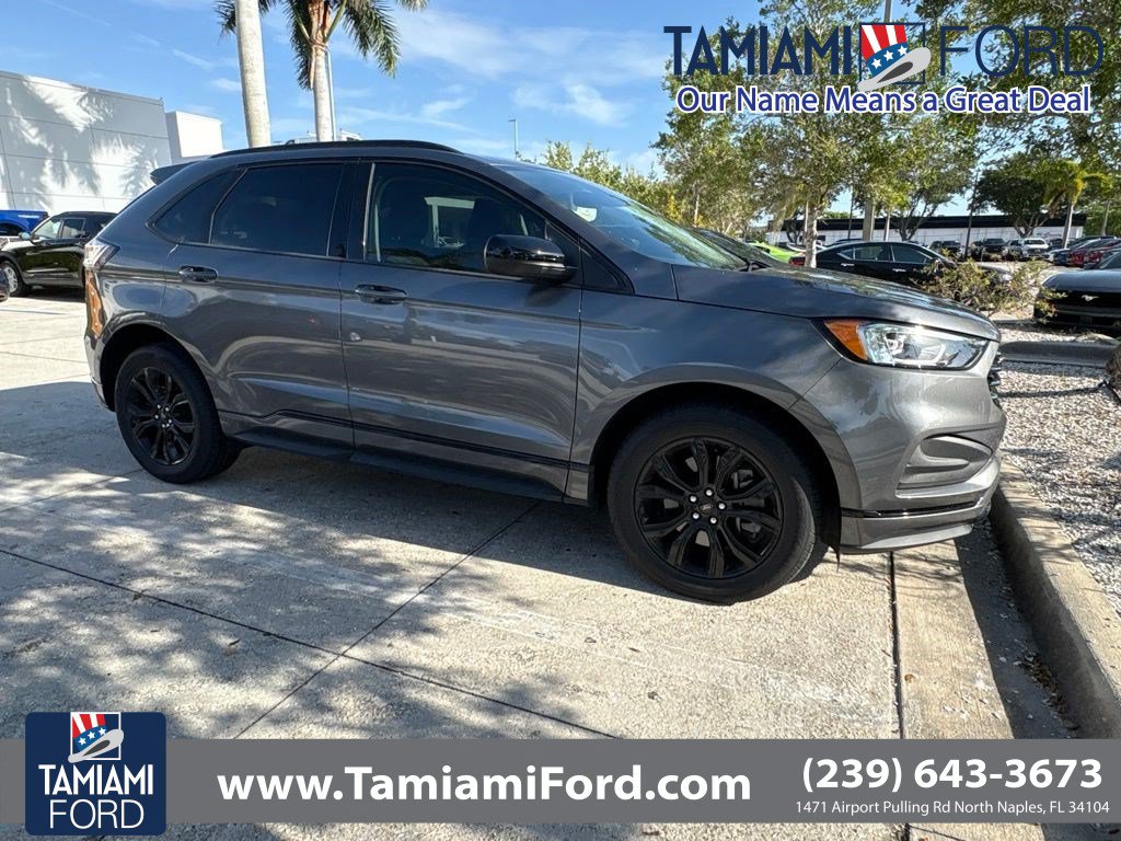 Certified 2024 Ford Edge SE w/ Black Appearance Package