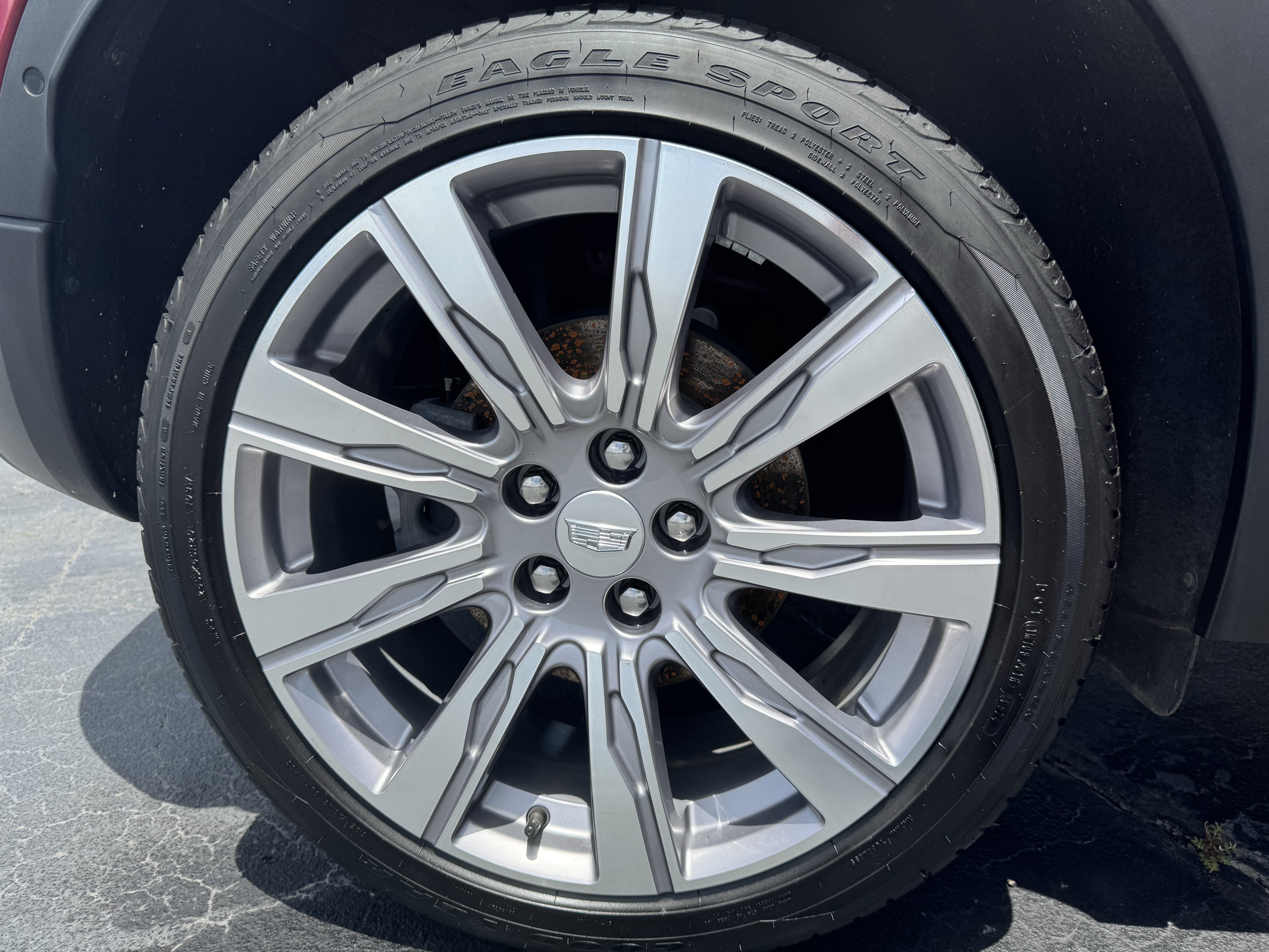 Used 2019 Cadillac XT4 Premium Luxury FWD image 22