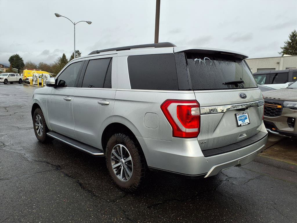 Certified 2019 Ford Expedition XLT w/ Equipment Group 202A image 10