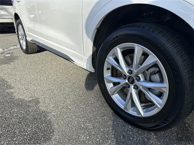 Used 2024 Audi Q3 2.0T Premium image 11