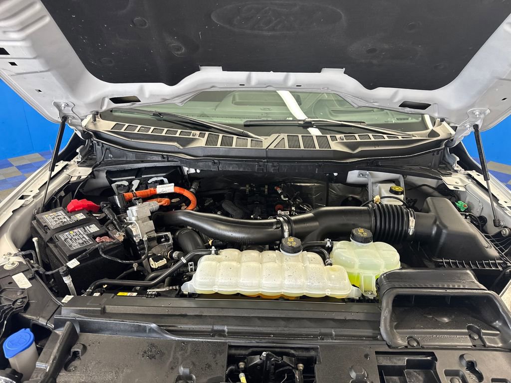 Certified 2025 Ford F150 Lariat w/ Equipment Group 502A High image 22