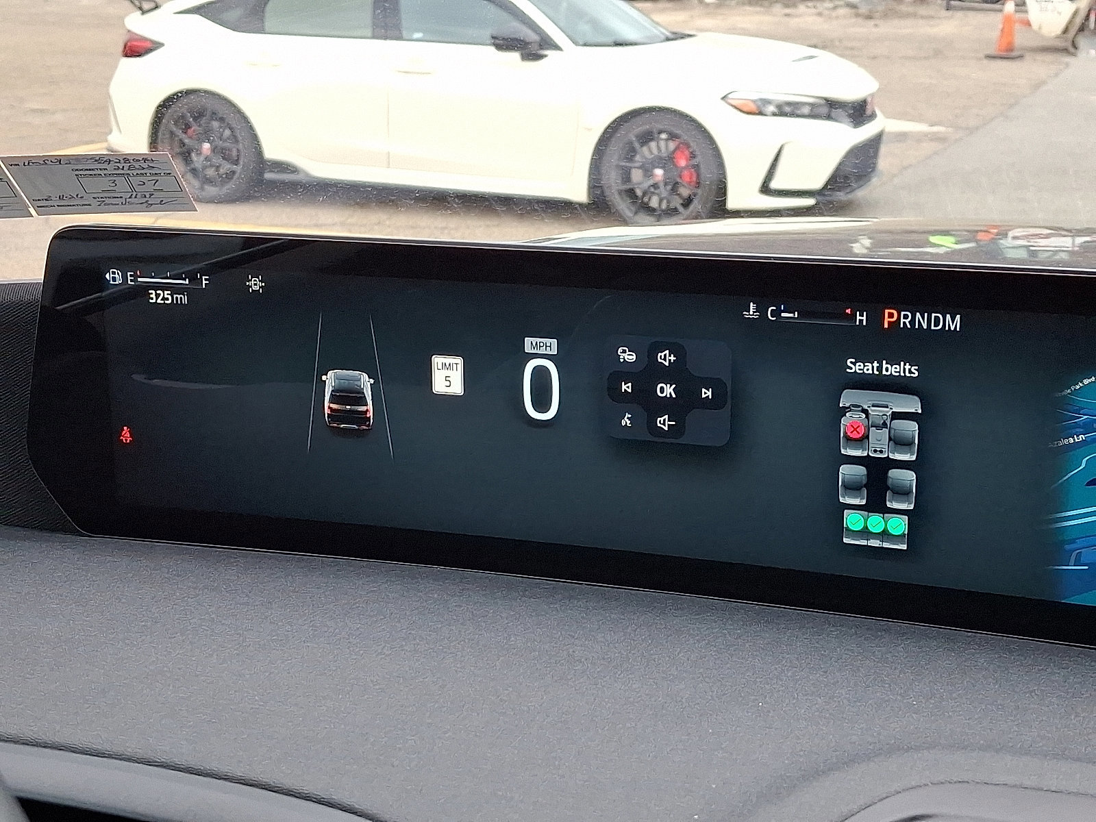 Certified 2025 Ford Expedition Active image 22