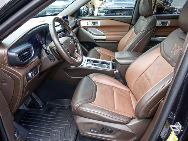 Certified 2021 Ford Explorer King Ranch w/ Premium Technology Package AWD/4WD image 10