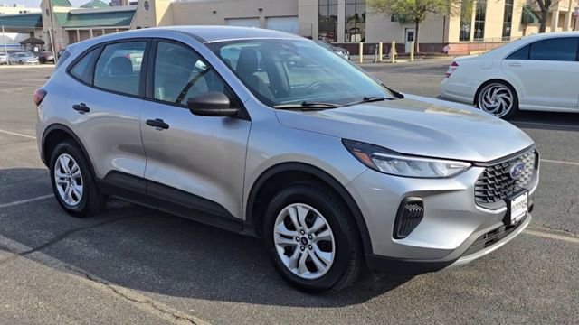 Certified 2023 Ford Escape AWD image 3