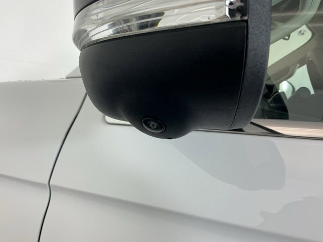 Certified 2025 Ford Expedition Active AWD/4WD image 9