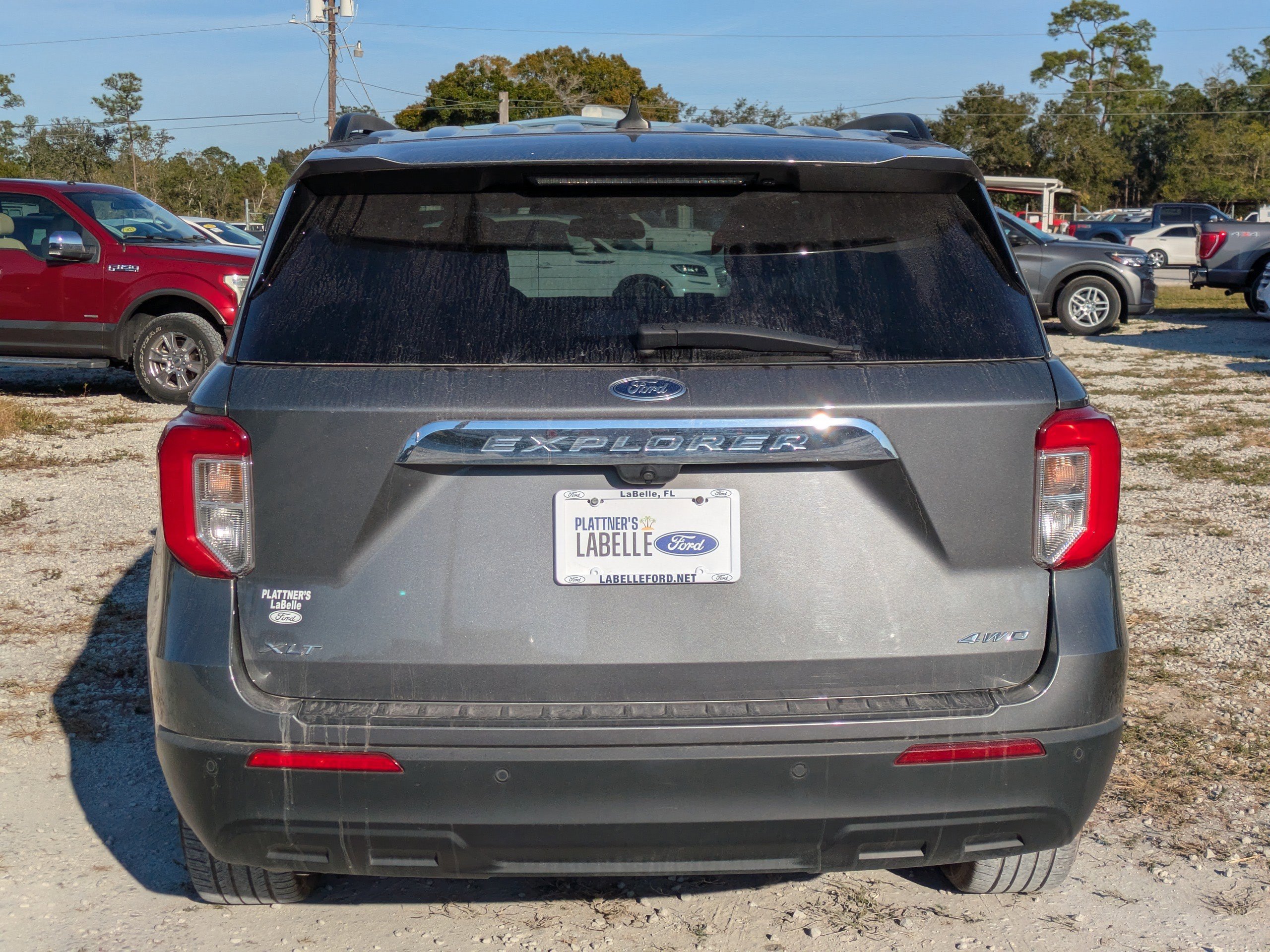 Certified 2022 Ford Explorer XLT image 4