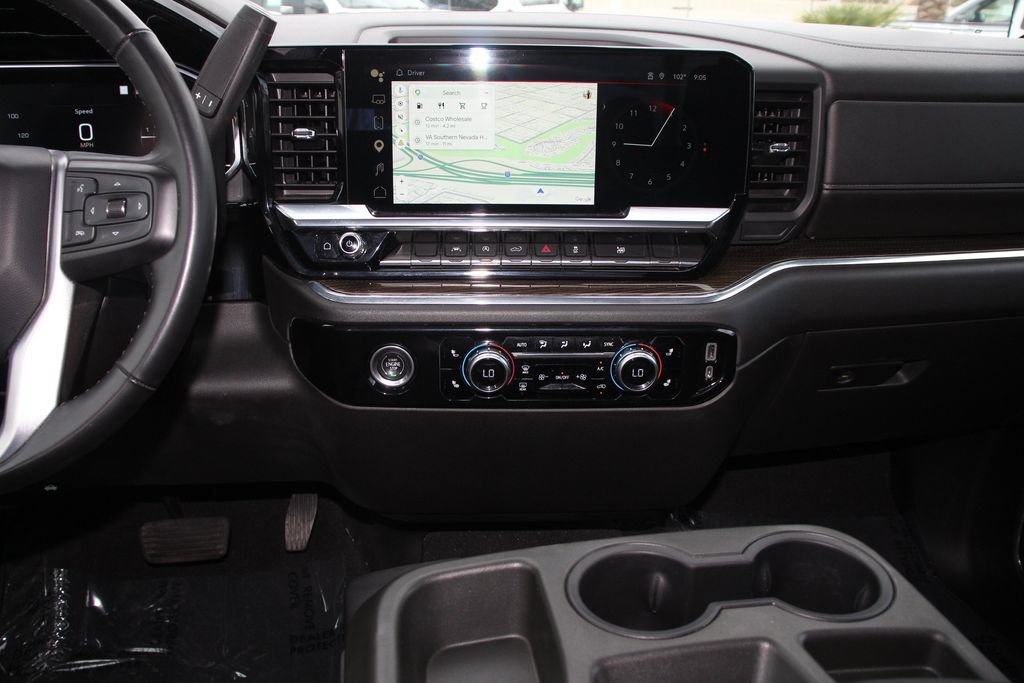 Used 2023 GMC Sierra 1500 Elevation AWD/4WD image 18