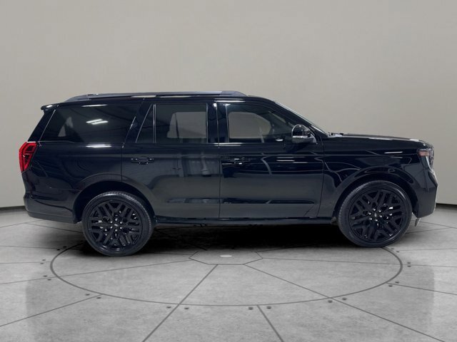 Certified 2026 Ford Expedition Platinum w/ Stealth Performance Package AWD/4WD image 2