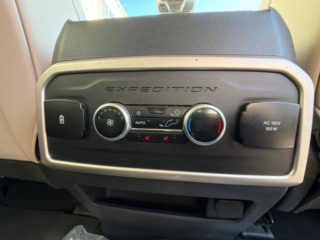 Certified 2024 Ford Expedition Limited AWD/4WD image 11