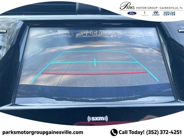 Used 2020 Toyota Camry SE FWD image 18