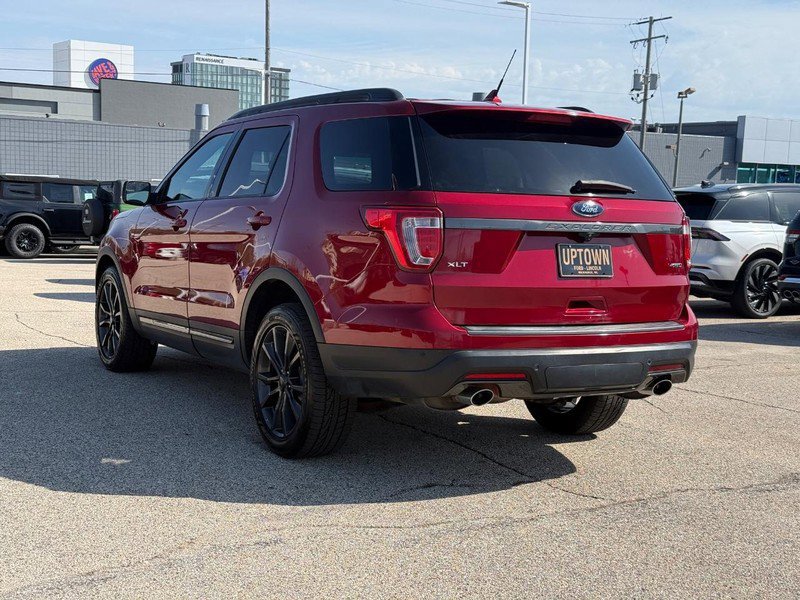 Certified 2018 Ford Explorer XLT w/ Equipment Group 202A image 2