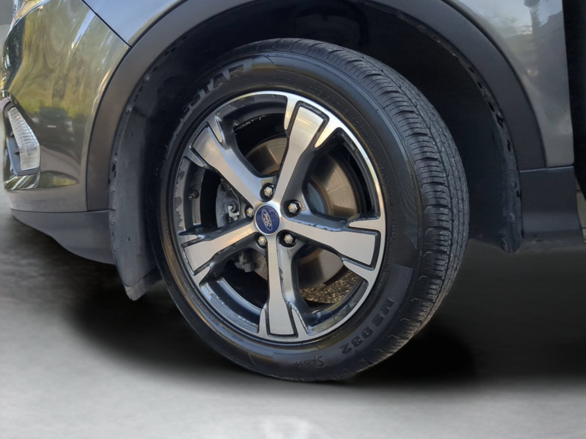 Certified 2017 Ford Escape SE w/ SE Leather Comfort Package FWD image 70
