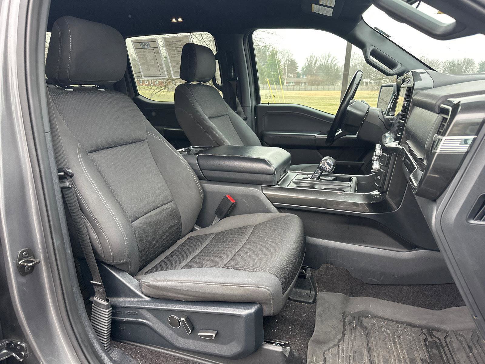 Certified 2021 Ford F150 XLT w/ Equipment Group 302A High image 24